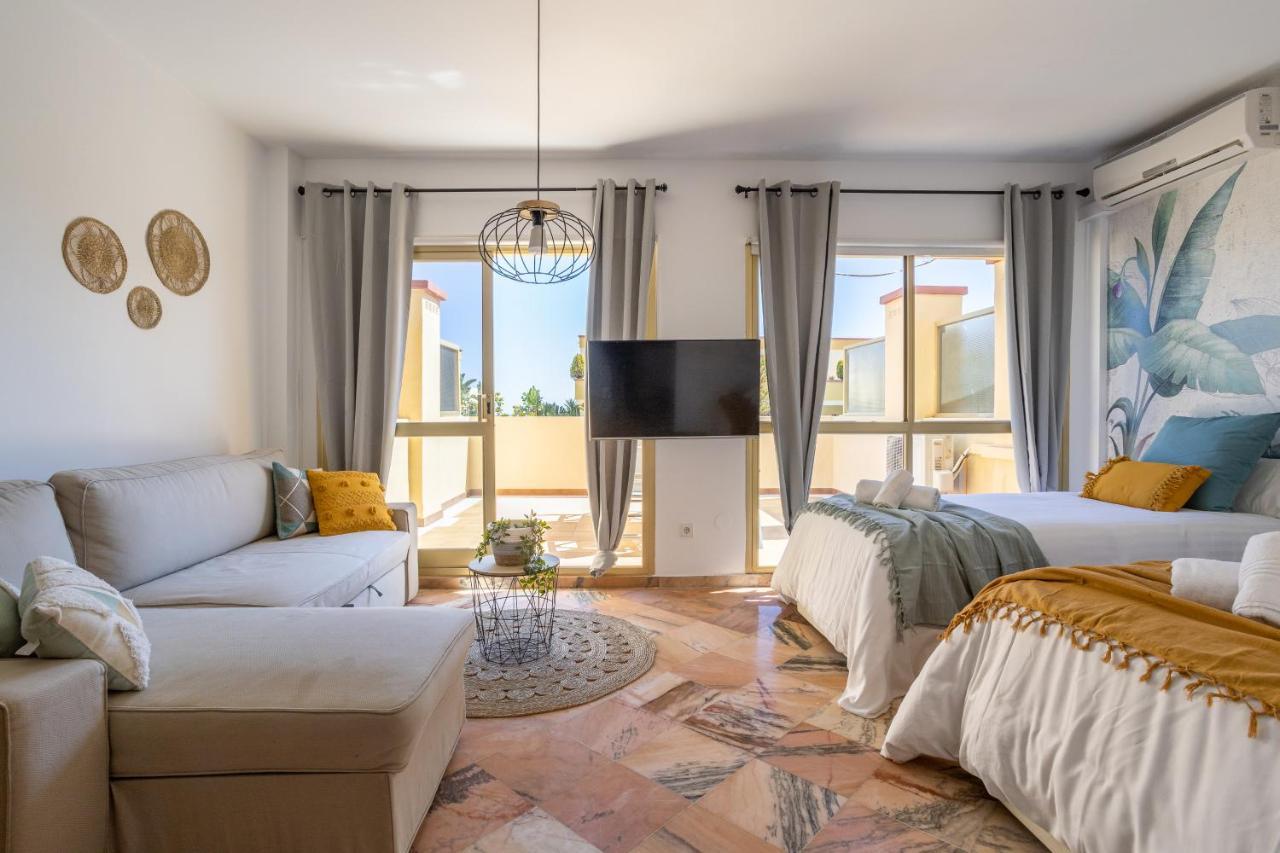 Oleholidays 225 Romana Playa Junto Al Mar Appartement