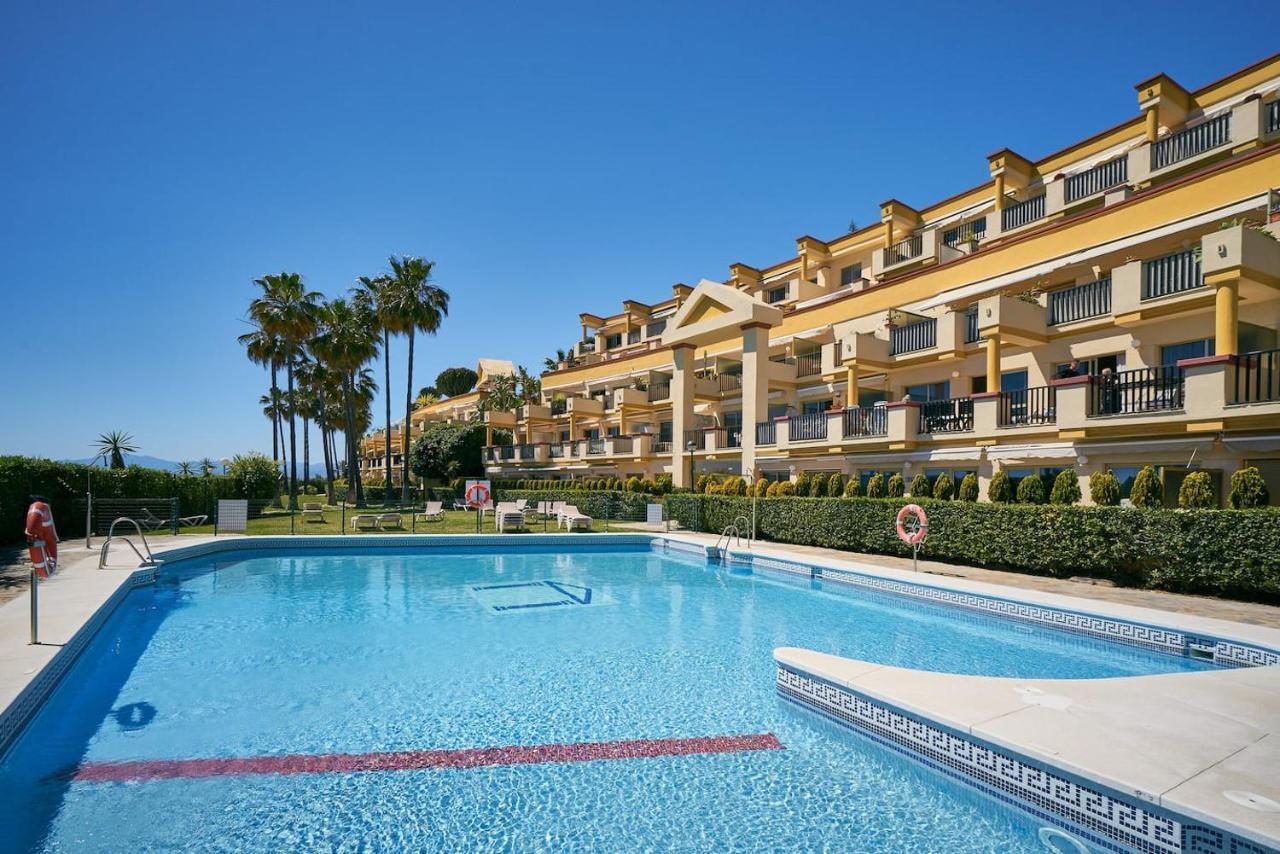 Oleholidays 225 Romana Playa Junto Al Mar Appartement Marbellac